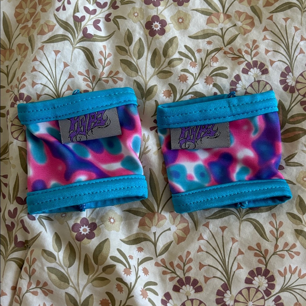 NWOT Hypa Colorful Rave Wrist Bands / Cuffs